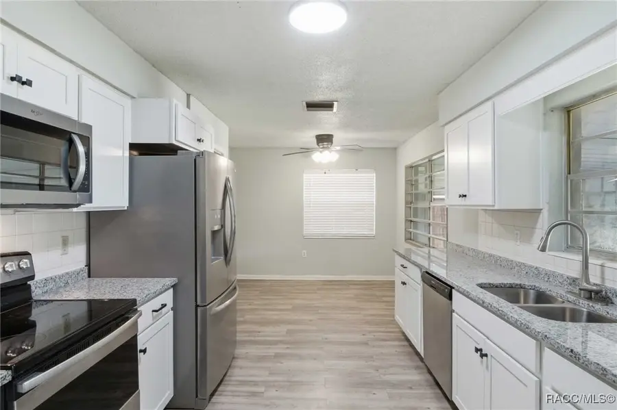 3871 E Parsons Point Road, Hernando, FL 34442 - Image #2