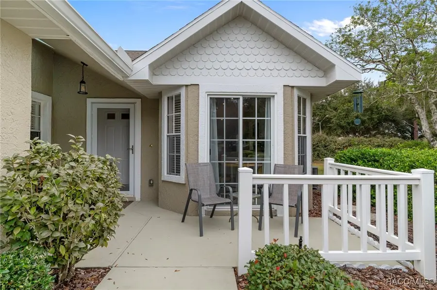 1529 N Foxboro Loop, Crystal River, FL 34429 - Image #2