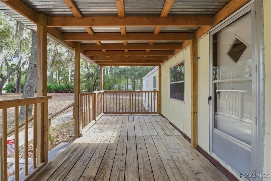 1830 S Whitehurst Avenue, Homosassa, FL 34448 - Image #2