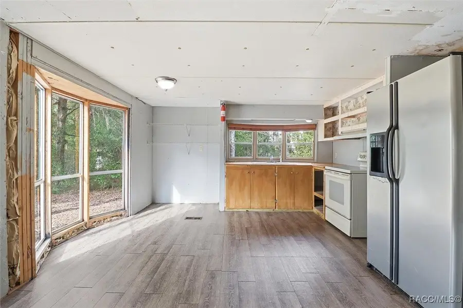 1830 S Whitehurst Avenue, Homosassa, FL 34448 - Image #3