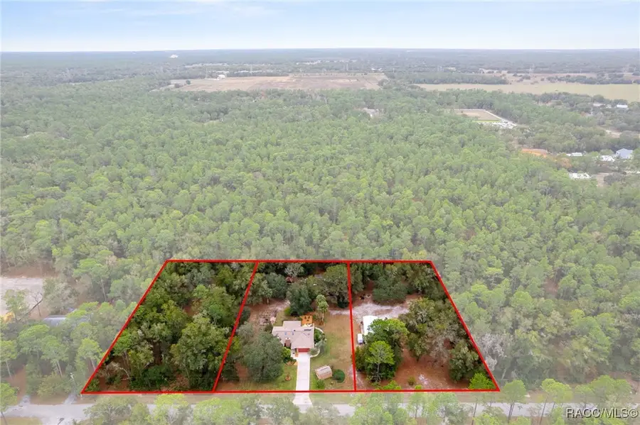 8614 W Varricchio Lane, Crystal River, FL 34428 - Image #2