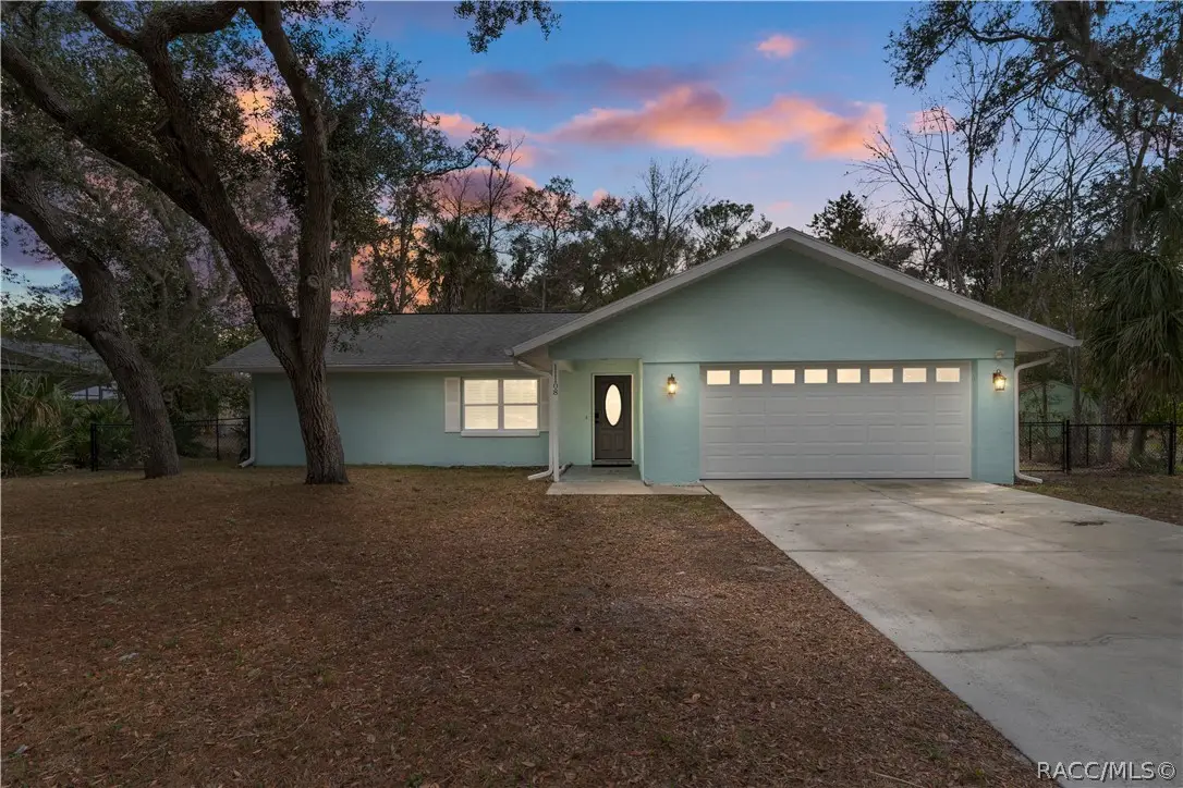 11108 W Thoreau Place, Crystal River, FL 34428 - #1