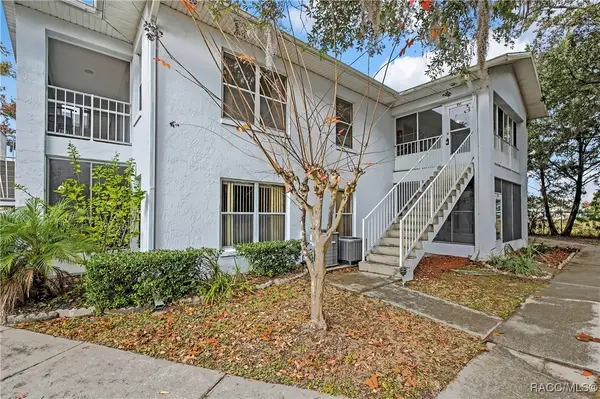 951 SE Mayo Drive, Crystal River, FL 34429