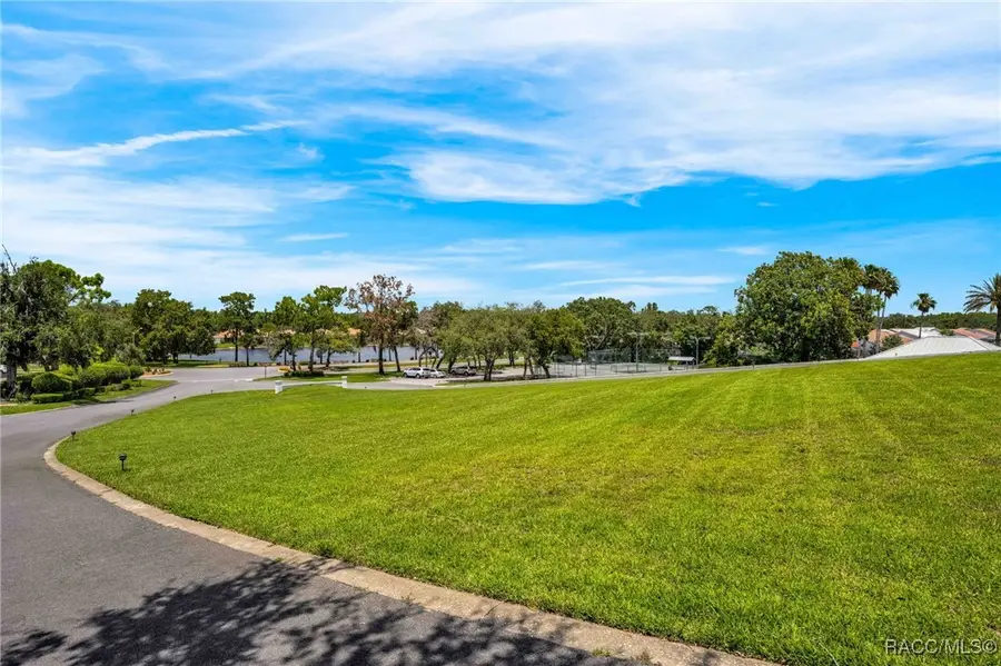 10148 Duffy Circle, Weeki Wachee, FL 34613 - Image #2