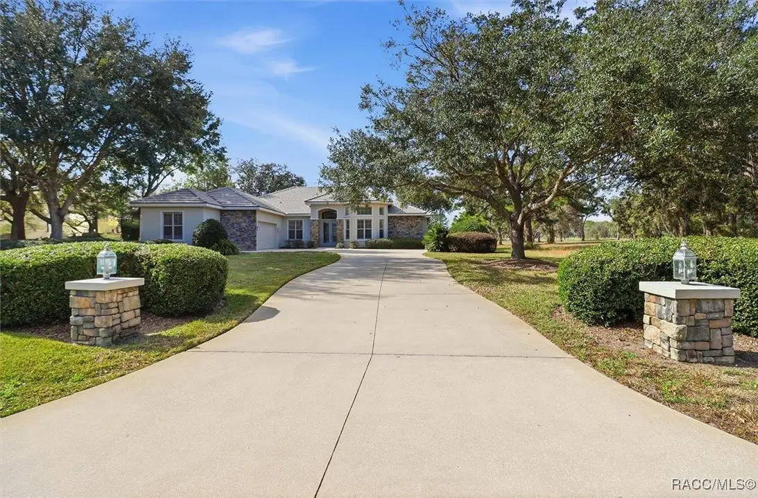 3073 W Shadow Creek Loop, Lecanto, FL 34461 - Image #1