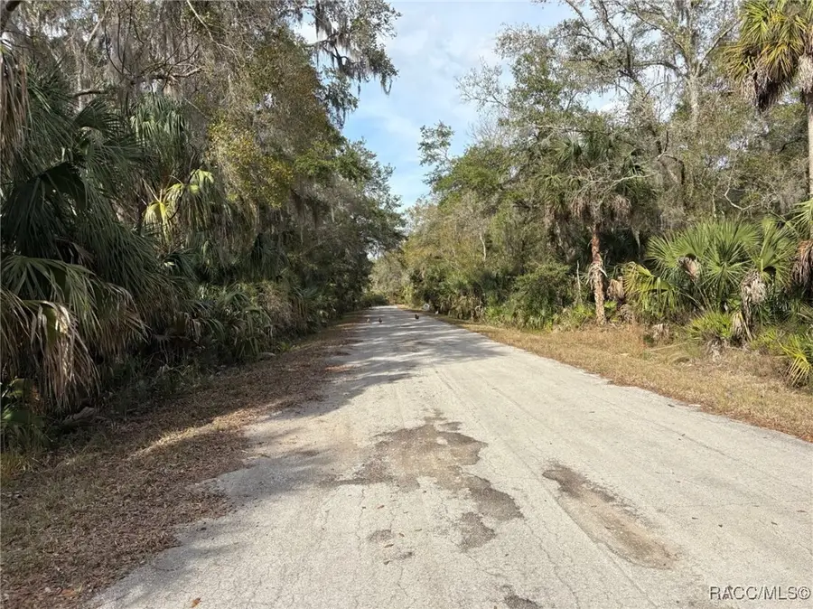 7562 N Chabaud Terrace, Crystal River, FL 34428 - Image #2