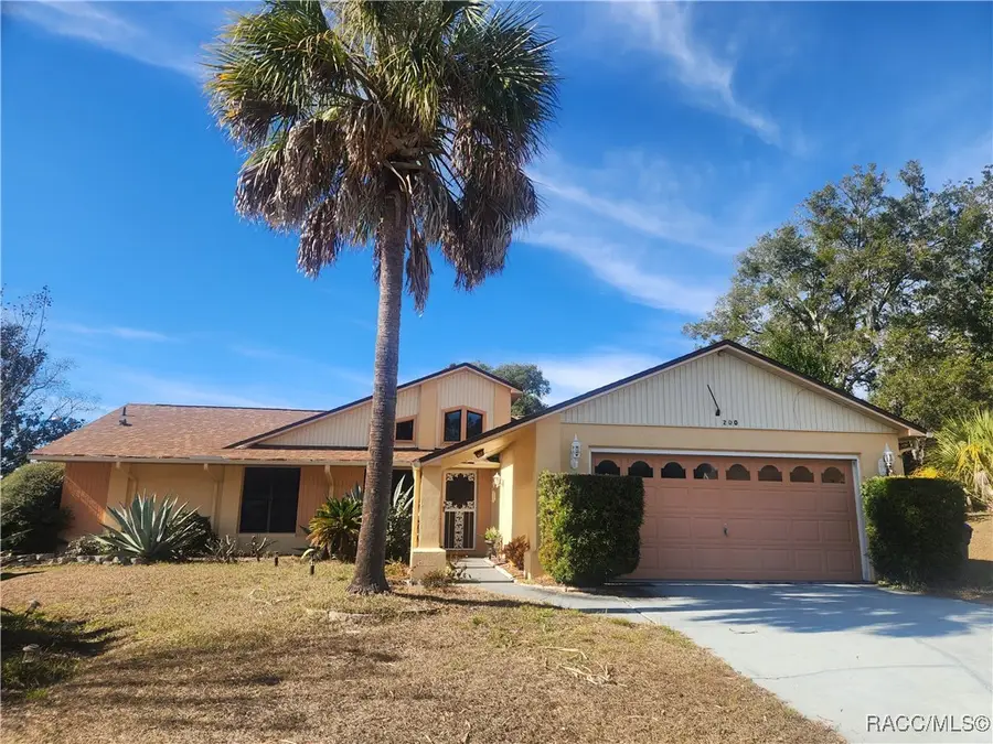 200 N Entry Oaks Point, Lecanto, FL 34461 - Image #2