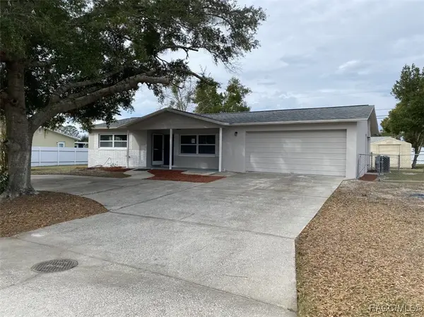 208 S Adams Street, Beverly Hills, FL 34465