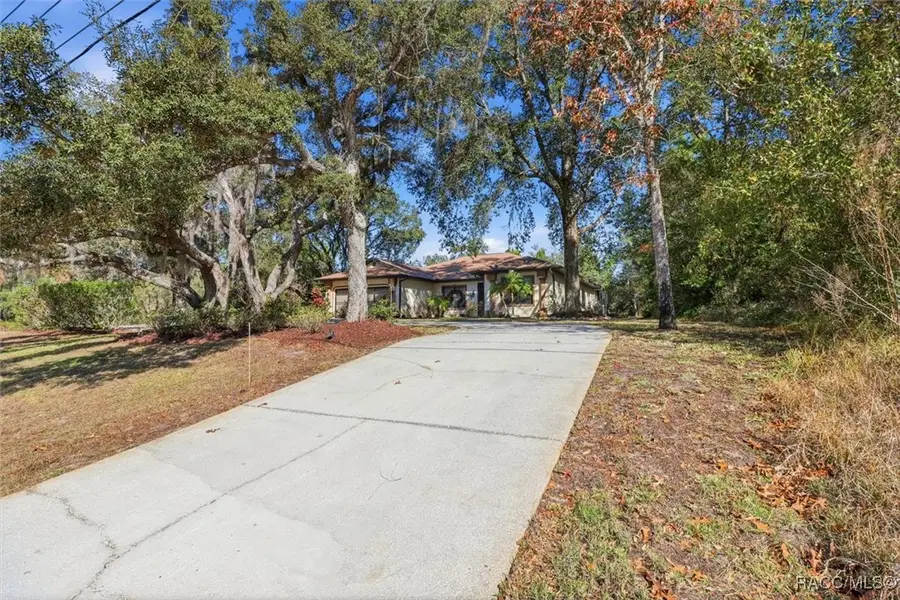 1 Linder Street, Homosassa, FL 34446 - Image #2
