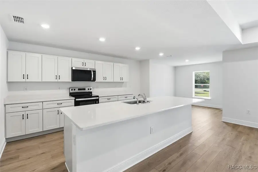 7860 N Pitcairn Way, Citrus Springs, FL 34434 - Image #3