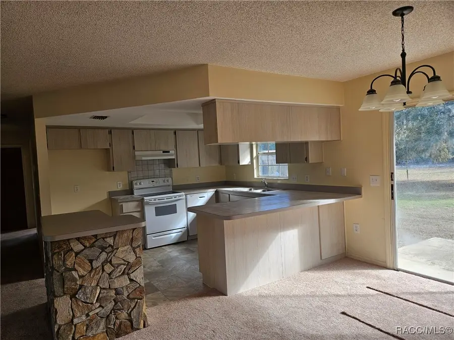 7370 W 7 Rivers Drive, Crystal River, FL 34429 - #2