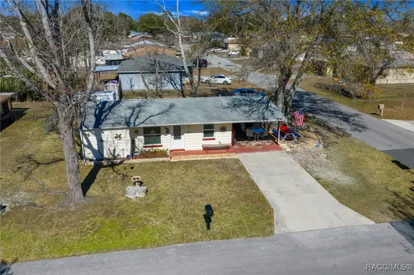 6601 W Seagull Lane, Homosassa, FL 34448