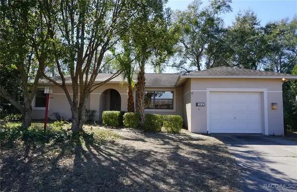 324 W Staggerbush Path, Beverly Hills, FL 34465