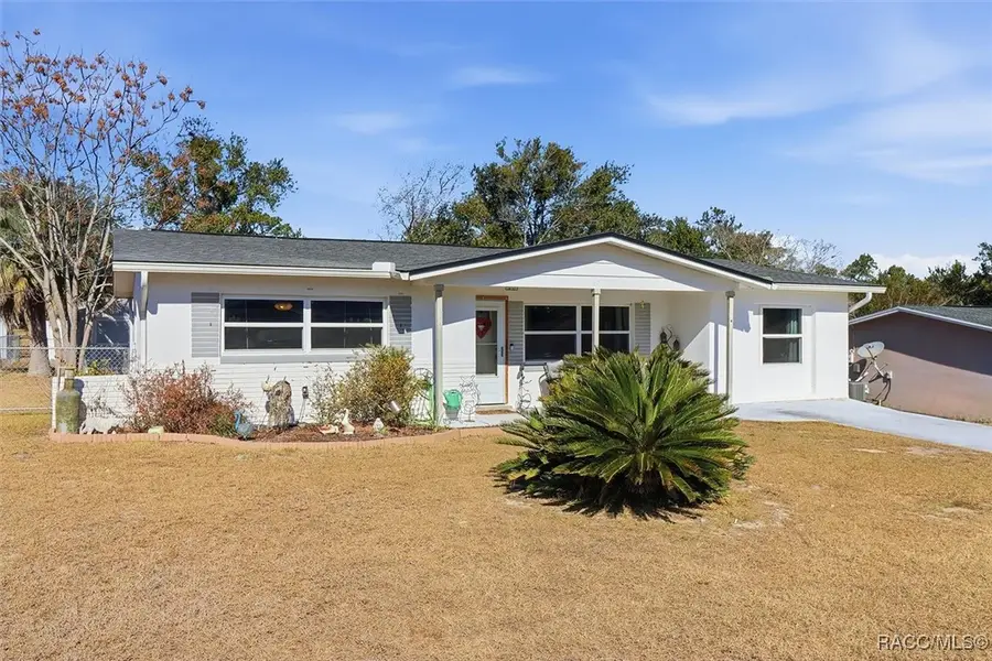 80 S Adams Street, Beverly Hills, FL 34465 - #2