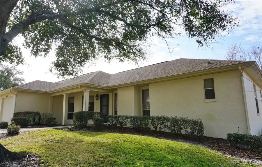 6010 W Dedham Trail, Crystal River, FL 34429 - Image #2