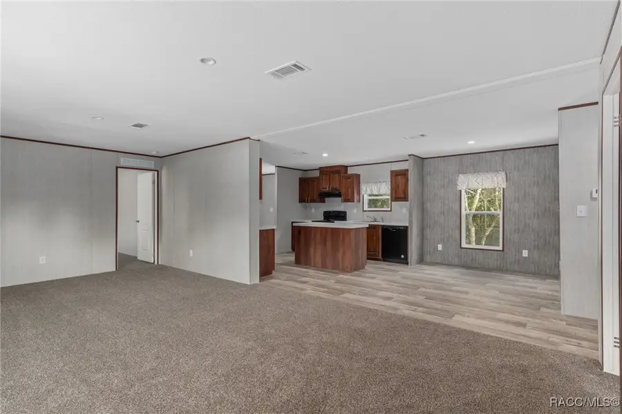 3667 W Woodlawn Street, Dunnellon, FL 34433 - Image #3