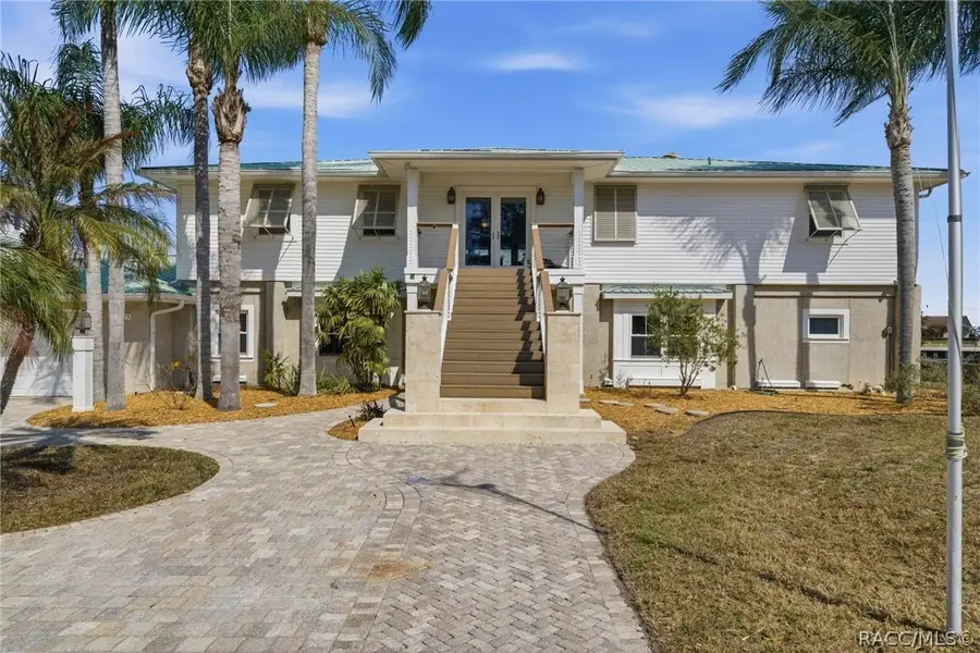 2225 N Watersedge Drive, Crystal River, FL 34429 - #2