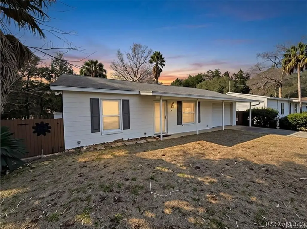 14 Canterbury Road, Inglis, FL 34449 - #1