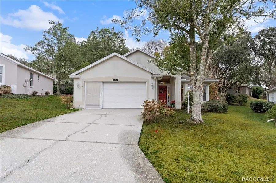 588 W Hillwood Path, Beverly Hills, FL 34465 - #2