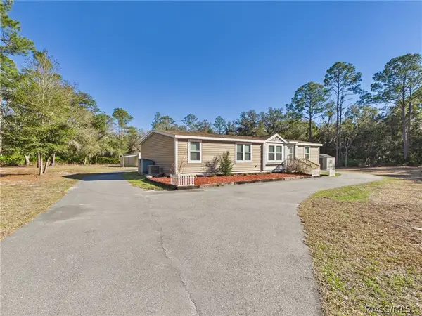 8252 N Elmtree Avenue, Crystal River, FL 34428