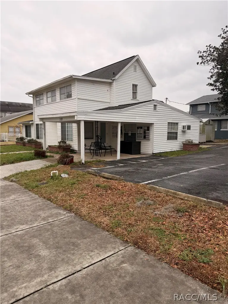 317 Tompkins Street, Inverness, FL 34450 - #2