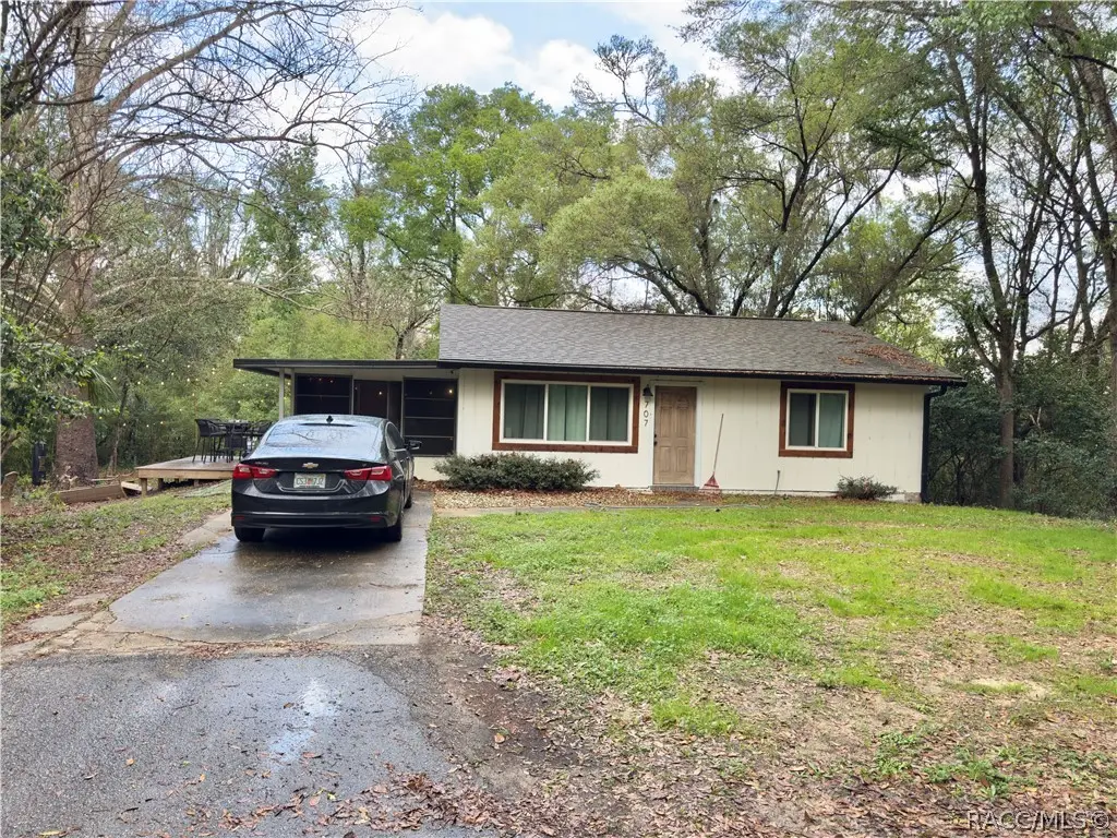 707 S Snapp Avenue, Inverness, FL 34453 - #1