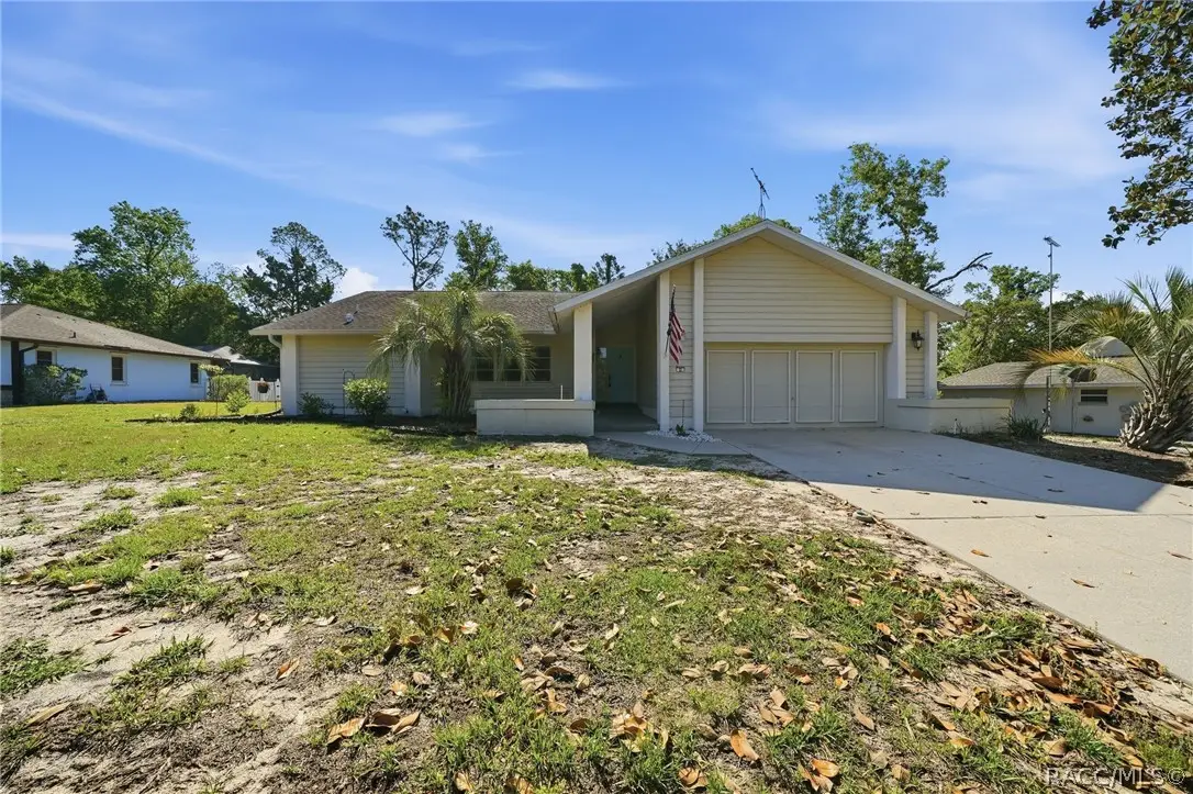 4 Blair Court, Homosassa, FL 34446 - #1