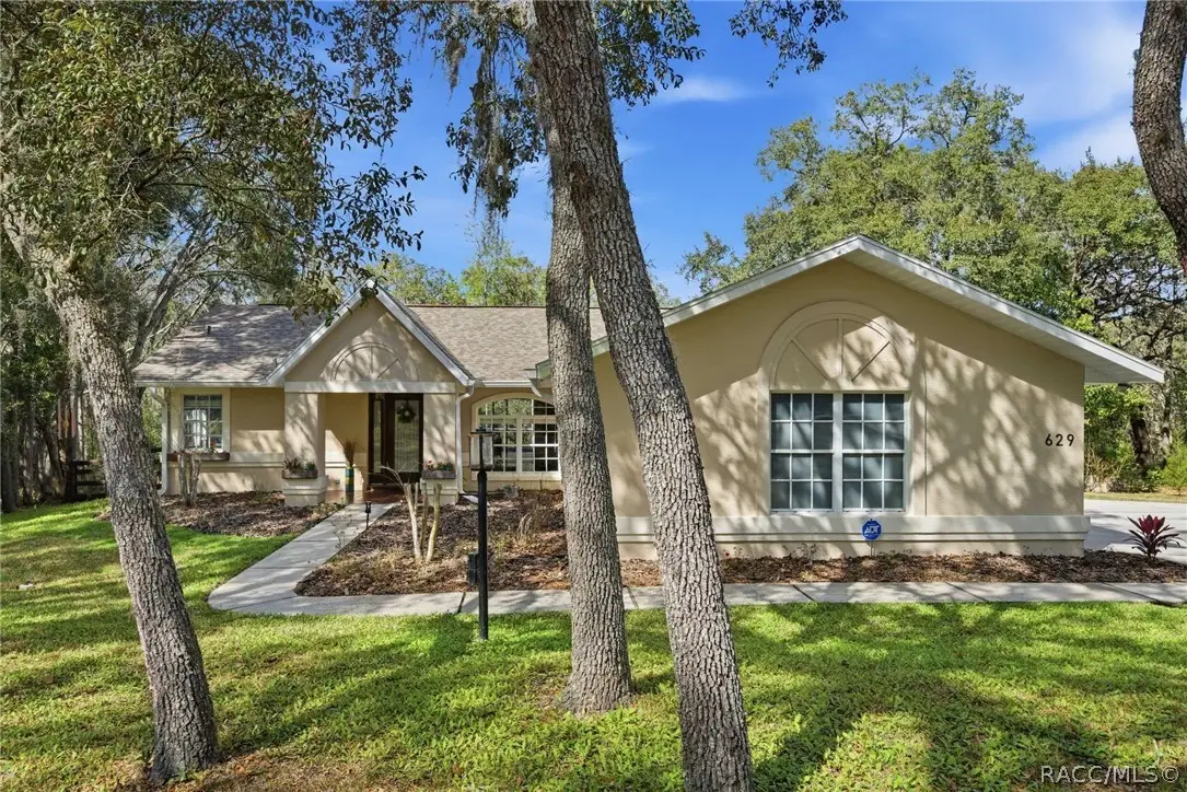 629 W Liberty Street, Hernando, FL 34442 - #1