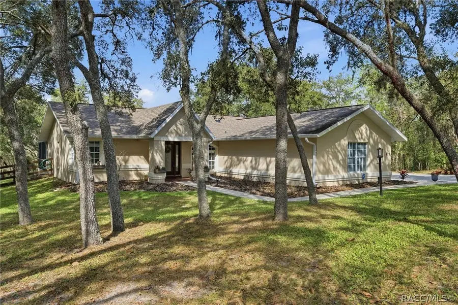 629 W Liberty Street, Hernando, FL 34442 - #3