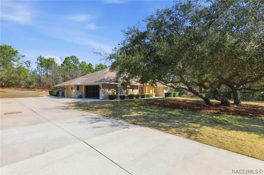 5643 W Chino Drive, Beverly Hills, FL 34465 - #3