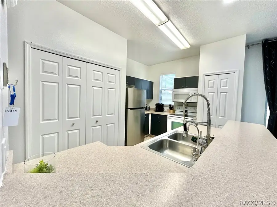 1134 S Beach Circle, Kissimmee, FL 34746 - #3