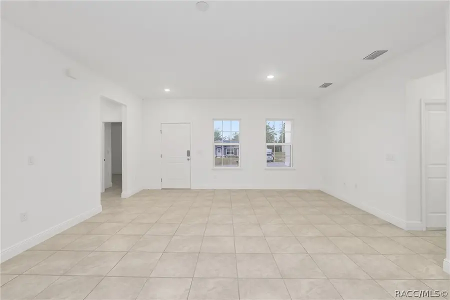 3872 W Baton Lane, Citrus Springs, FL 34433 - #3