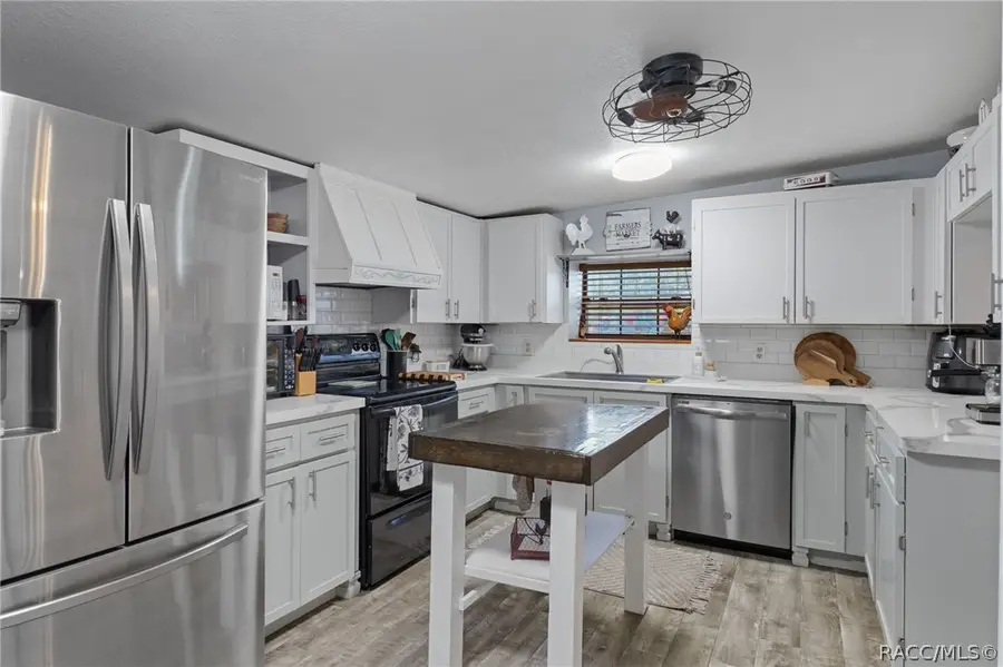 2901 S Pine Ridge Avenue, Homosassa, FL 34448 - #3