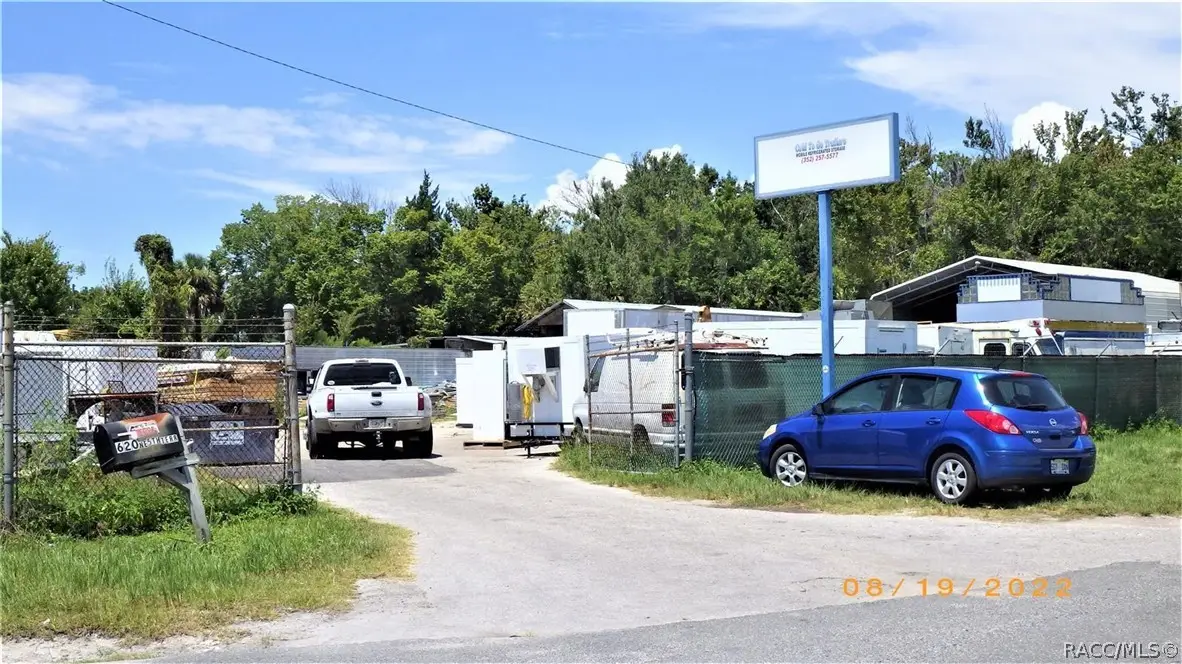 620 NE 5th Terrace, Crystal River, FL 34428 - #1