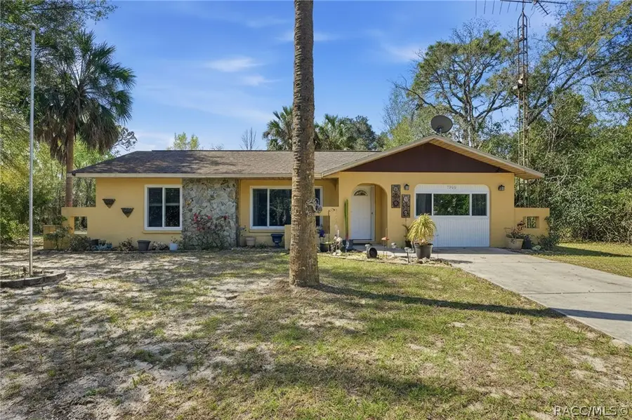 7020 W Grant Street, Homosassa, FL 34448 - #3
