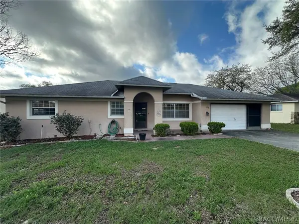 186 W Valerian Place, Beverly Hills, FL 34465