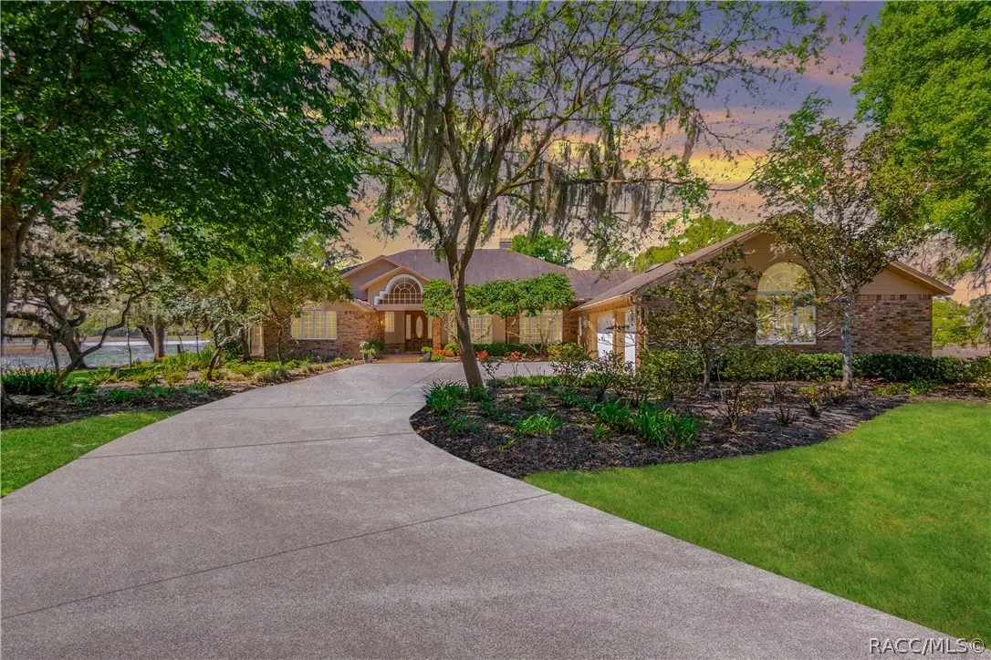 8950 E Eden Walk Court, Inverness, FL 34450 - #1