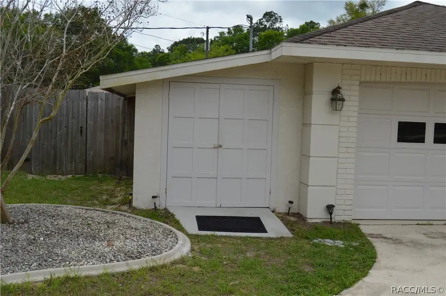 9720 N Genoa Drive, Citrus Springs, FL 34434 - #3