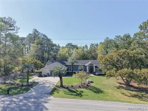 2298 W Pine Ridge Boulevard, Beverly Hills, FL 34465