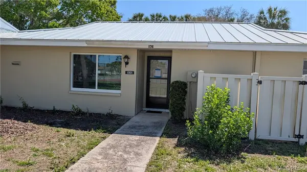 1301 N Osprey Point, Crystal River, FL 34429