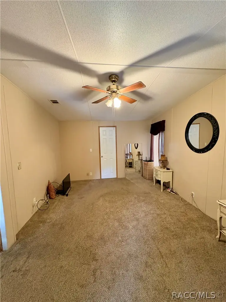 9909 N Northcut Avenue, Crystal River, FL 34428 - #3