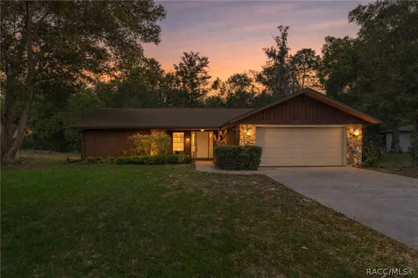 10 Sycamore Circle, Homosassa, FL 34446