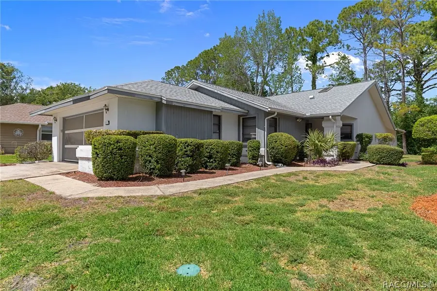 1 Medinah Drive W, Homosassa, FL 34446 - #3