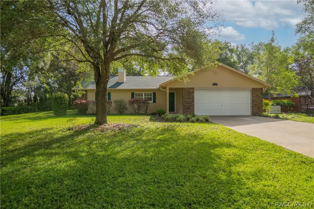 744 Sherwood Avenue, Inverness, FL 34450 - #1