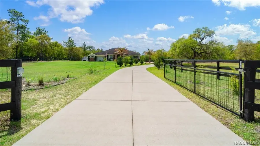 5400 W Yearling Drive, Beverly Hills, FL 34465 - #3