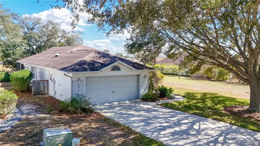 2219 N Brentwood Circle, Lecanto, FL 34461 - #2