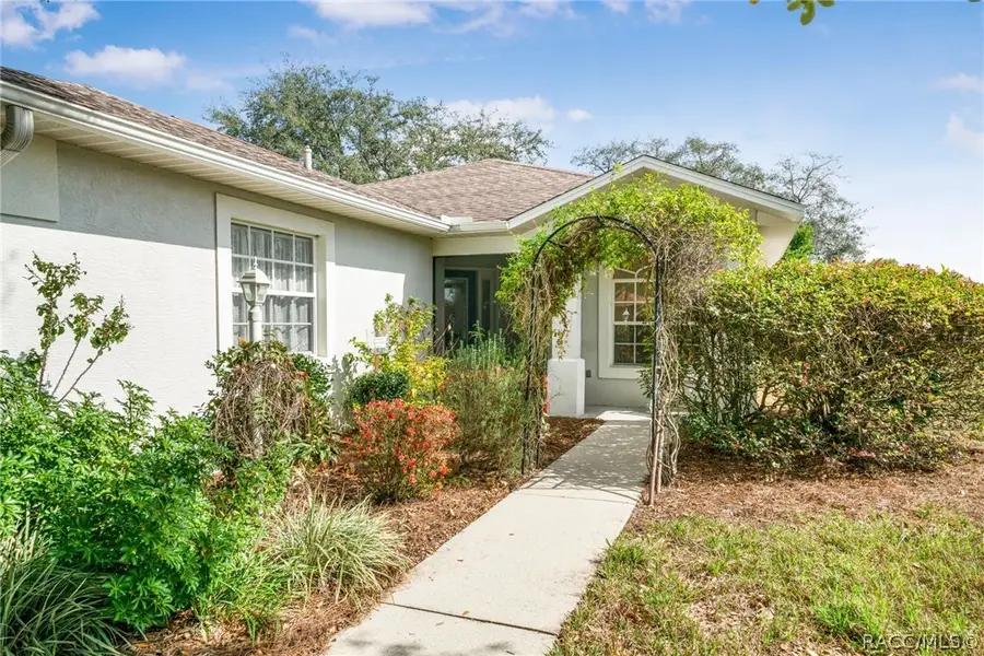 2219 N Brentwood Circle, Lecanto, FL 34461 - #3