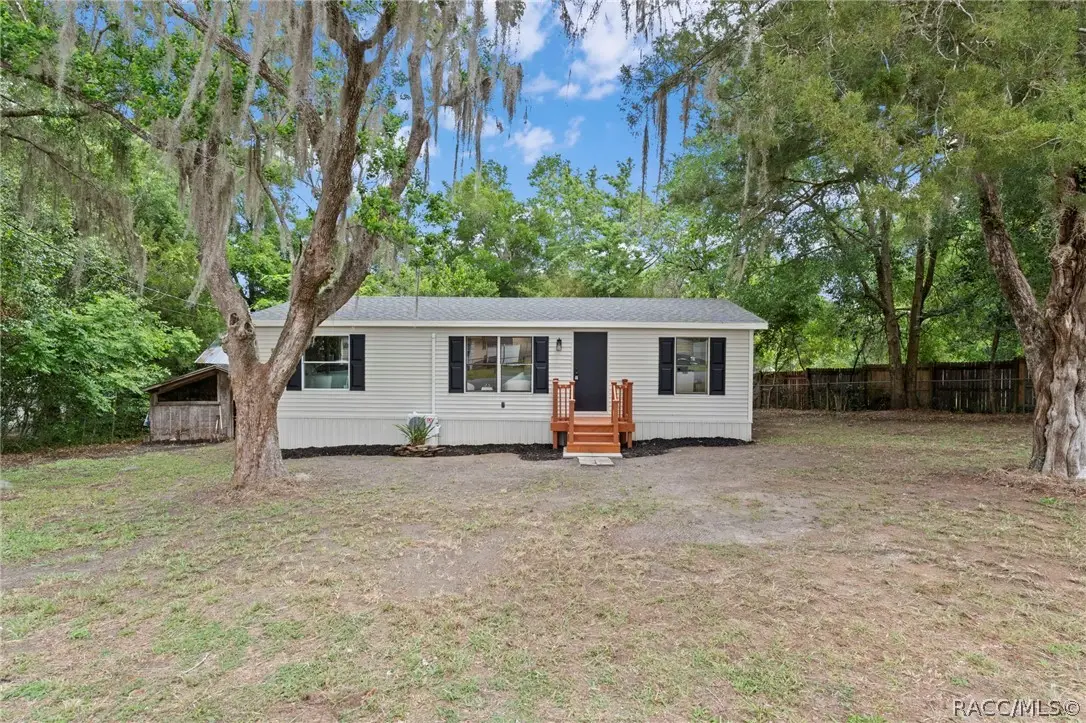 8017 E Skyline Lane, Floral City, FL 34436 - #1