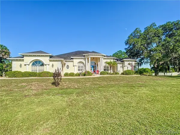682 N Afterglow Circle, Crystal River, FL 34429