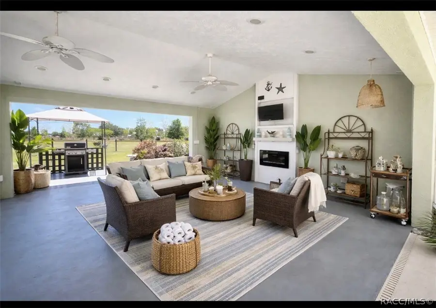 20851 SW 36th Street, Dunnellon, FL 34431 - #2